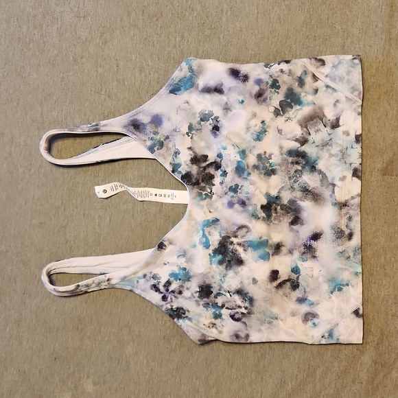lululemon athletica Tops - Lululemon Align tank size 6